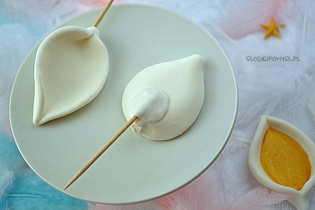 ozdoby na tort jednorożec, jak zrobić ozdoby na tort jednorożec, uszy jednorożca